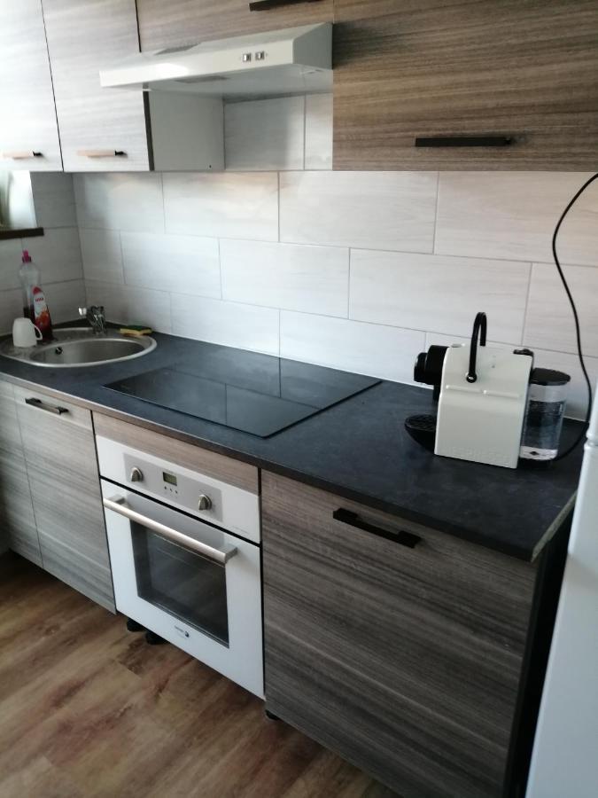 Appartement Cosy Arret De Tram Saint-Louis Grenze Exterior foto
